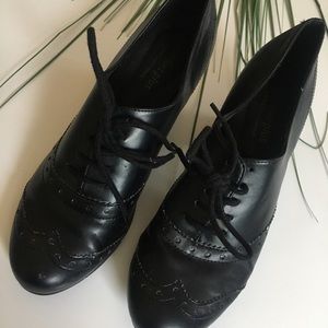 Comfort Plus Oxford Heels